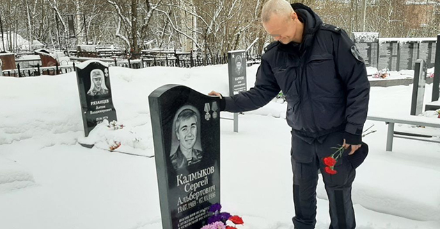 Росгвардейцы Архангельской области почтили память двух кавалеров орденов Мужества