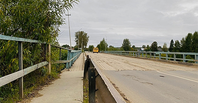 По требованию прокурора капитально отремонтируют два автомобильных моста в Холмогорах