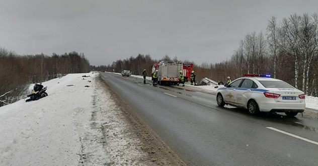 В Архангельске сотрудники полиции устанавливают обстоятельства дорожно-транспортного происшествия, в котором погиб мужчина