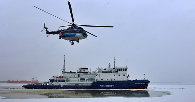 На набережной Северной Двины в Архангельске прошли аварийно-спасательные учения