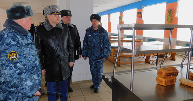 Прокурор области Николай Хлустиков проверил соблюдение законодательства  в исправительной колонии № 7